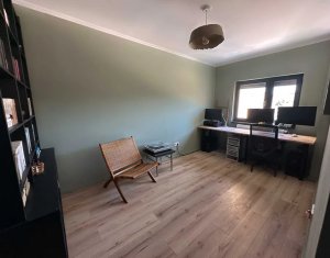 Apartament 4 camere, etaj intermediar, Manastur, zona Flora