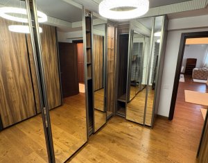Lakás 4 szobák eladó on Cluj-napoca, Zóna Buna Ziua