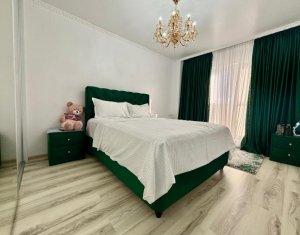Lakás 3 szobák eladó on Floresti