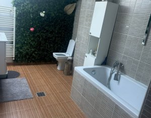 Apartament 2 camere, strada Eroilor, Centru Floresti