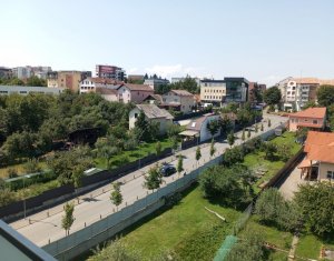 De vanzare apartament cu 2 camere, parcare subterana, Andrei Muresanu Sud