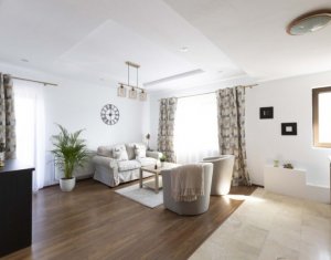 Investitie! Apartament 4 camere compus din 2 apartamente, Zorilor