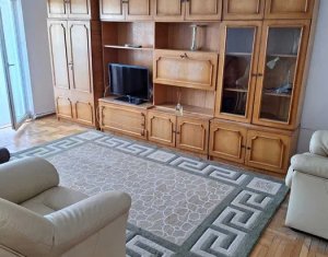 Apartament cu 4 camere, 2 bai, etaj 2/4, Zorilor
