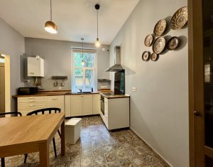 Apartament Victor Babeș, garaj + parcare, zonă excepție !