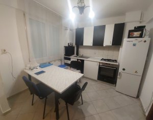 Apartament 2 camere decomandat pe strada Horea, Cluj Napoca