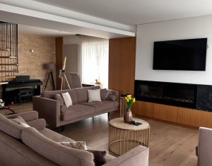 Penthouse de 210mp utili cu terasa panoramica 360° 