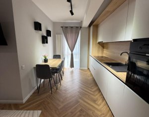 Apartament 3 camere strada Urusagului, Floresti