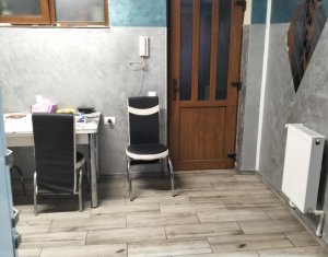 Apartament cu 2 camere  in Marasti la 3 statii de Centru, parcare