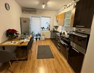 Apartament 3 camere,parcare,  Strada Eroilor, Floresti