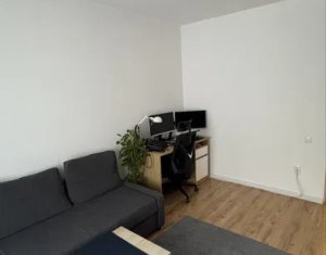 Apartament 3 camere,parcare,  Strada Eroilor, Floresti