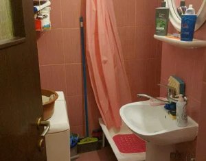 Garsonieră la etaj 1 în zona FSEGA