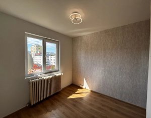 Garsoniera Gheorgheni, complet renovata, ideala pentru investitie