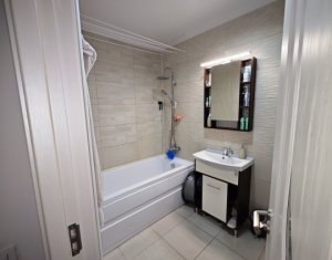 Apartament cu doua camere, Floresti