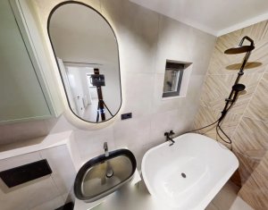 Apartament renovat recent, ultrafinisat, 110mp, 4 camere, garaj