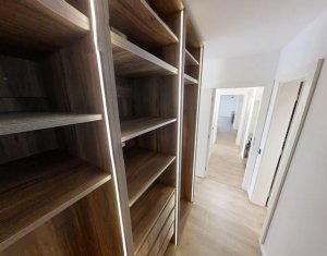 Apartament renovat recent, ultrafinisat, 110mp, 4 camere, garaj