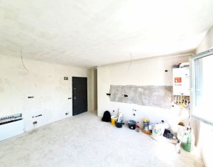 Apartament cu 3 camere, parcare inclusa, Floresti