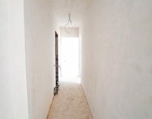 Apartament cu 3 camere, parcare inclusa, Floresti