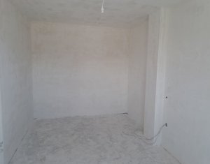 Apartament cu 3 camere, parcare inclusa, Floresti