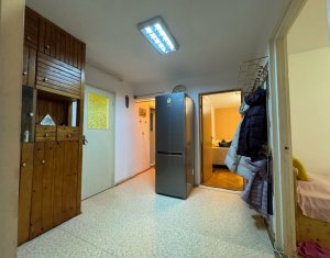 Apartament 4 camere decomandat, 81 mp, etaj 2 din 4, Manastur