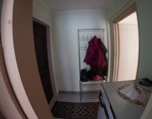 Apartament 2 camere de vanzare, strada Horea