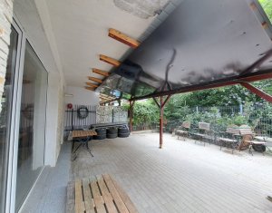 Apartament cu doua camere, terasa, Floresti