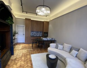 Apartament cu 3 camere ultafinisat si mobilat!