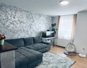 Apartament 3 camere , etaj intermediar, parcare subterana, Floresti