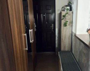 Apartament 3 camere , etaj intermediar, parcare subterana, Floresti
