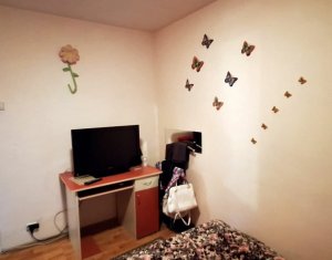 Vanzare 3 camere Zorilor, finisat modern