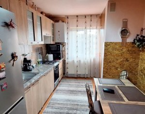 Vanzare 3 camere Zorilor, finisat modern
