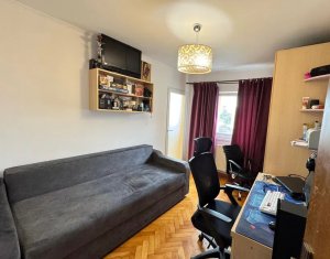 Apartament 3 camere decomandate, cartier Marasti, balcon, boxa subsol