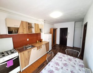 Apartament cu doua camere, Floresti