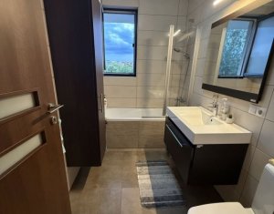 Apartament deosebit in Bloc NOU, 72 mp total, etaj 1, parcare Borhanci