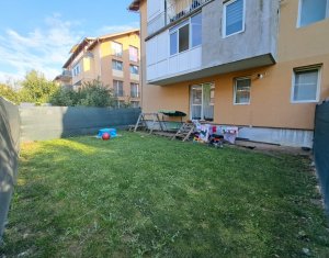 Vanzare apartament 3 camere in Floresti