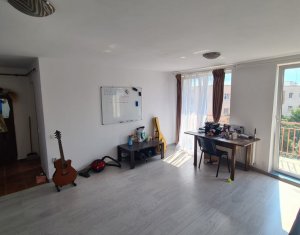 Apartament 3 camere, zona Caminele Studentesti Marasti, balcon generos!