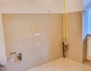 Apartament 2 camere Piata Mihai Viteazul, incalzire pardoseala, pret negociabil