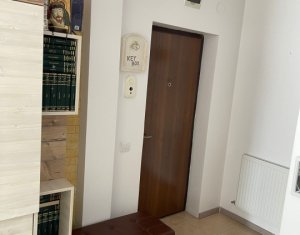Apartament cu 3 camere, parcare inclusa, Floresti
