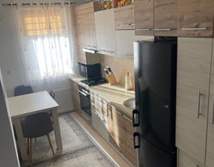 Apartament cu 3 camere, parcare inclusa, Floresti
