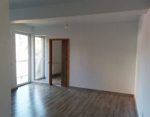 Vanzare apartament 2 camere in Floresti