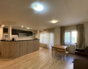 Sale apartment 2 rooms in Floresti