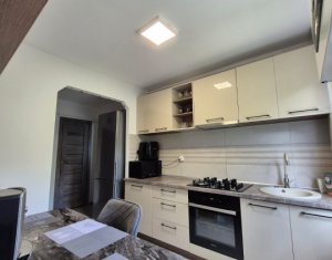 Lakás 3 szobák eladó on Cluj-napoca, Zóna Manastur