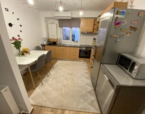Apartament cu 2 camere, decomandat, 58 mp, Manastur