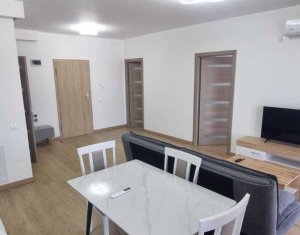 Apartament 2 camere  balcon si parcare , la intrare in Floresti