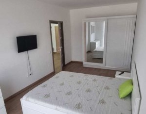 Apartamednt 2 camere, parcare, zona Avram Iancu