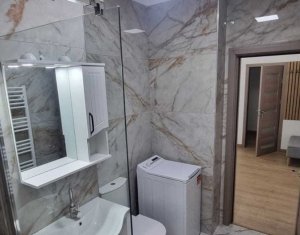 Apartamednt 2 camere, parcare, zona Avram Iancu