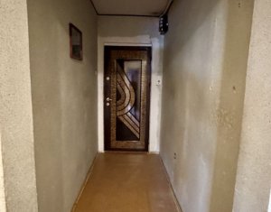 Apartament 2 camere, decomandat, Manastur, str. Mehedinti
