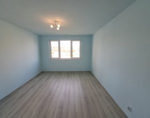 Appartement 3 chambres à vendre dans Floresti
