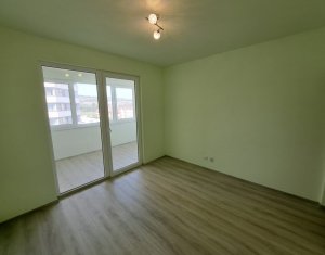 Appartement 3 chambres à vendre dans Floresti