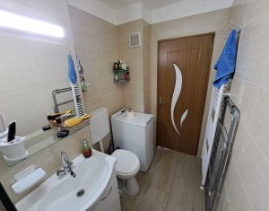 Apartament cu 3 camere, decomandat, boxa la subsol, Manastur