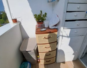 Apartament cu 3 camere, decomandat, boxa la subsol, Manastur
